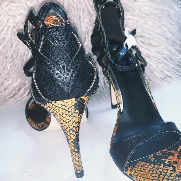 NEW Snakeskin Heels “MIREYA” by SCENE - Picture 3 of 6